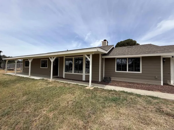 715 Steffy Rd, Ramona, CA 92065