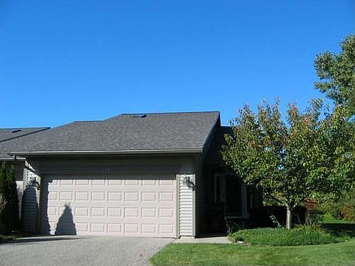 1st image of 415 Harbor Lake Dr