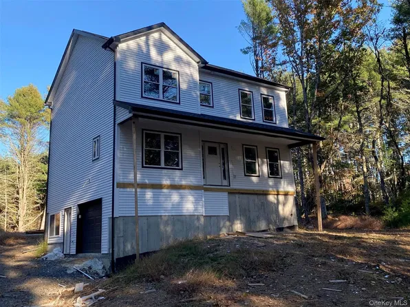 2 Dean Road, Sparrowbush, NY 12780
