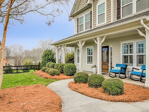 5th image of 122 Rockridge Pointe Dr