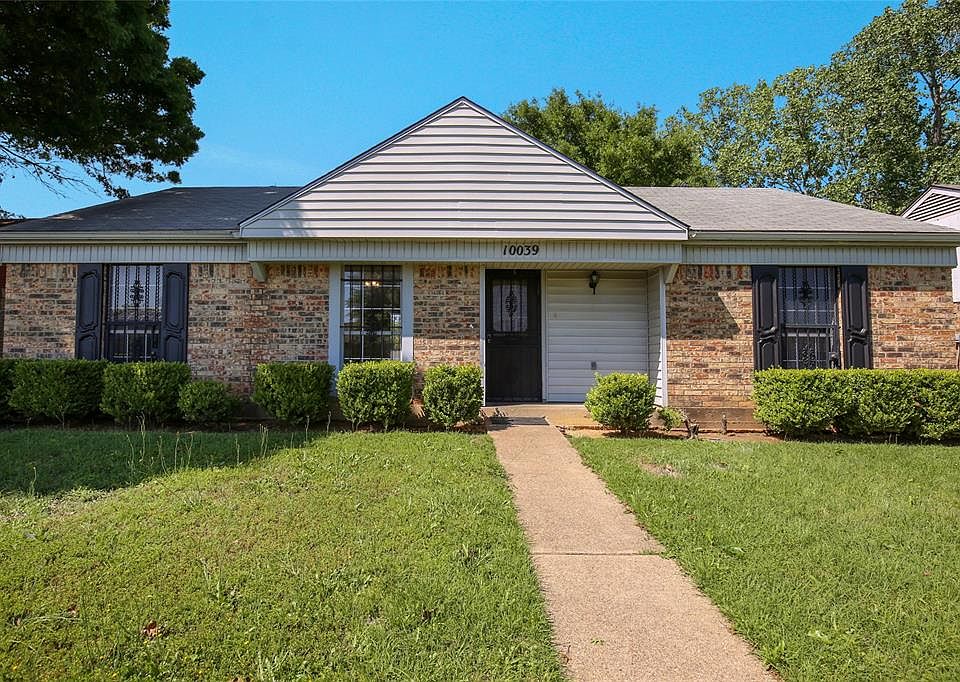 1st image of 10039 Heritage Pl