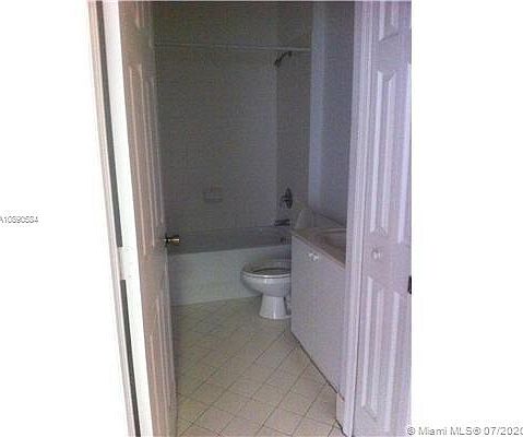 3rd image of 1230 NE 32nd Ave #1230
