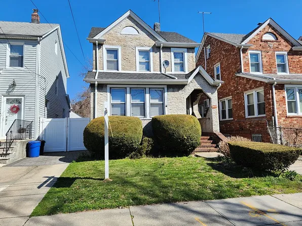 238-23 88th Ave, Jamaica, NY 11426