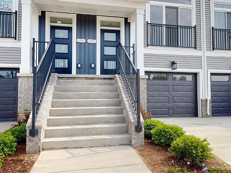 2741 Bristol Ridge Dr — Photo 1