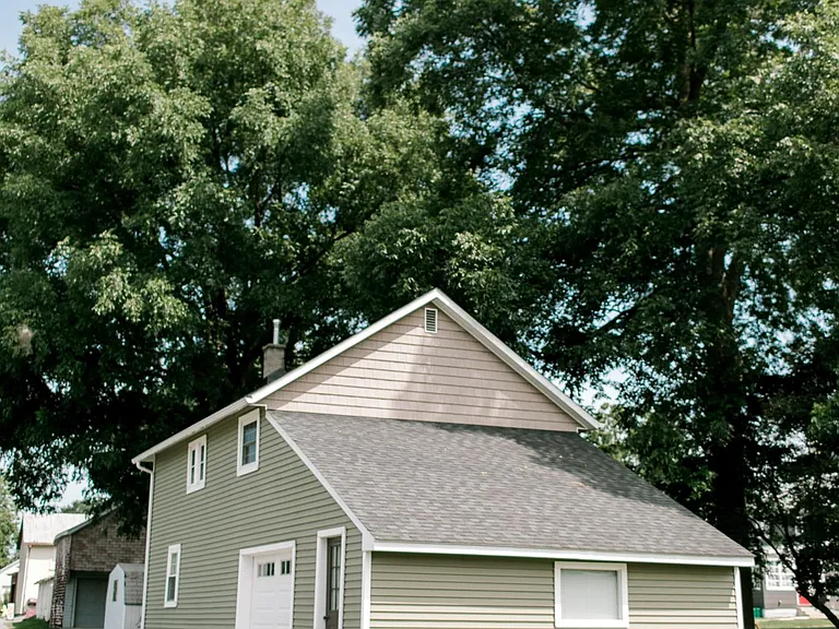 6022 Carpenter St — Photo 1