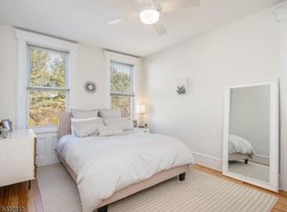 114 Shippen St, Weehawken, NJ 07086
