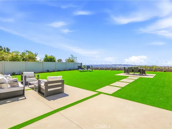 21041 Skylark Dr, Lake Forest, CA 92630