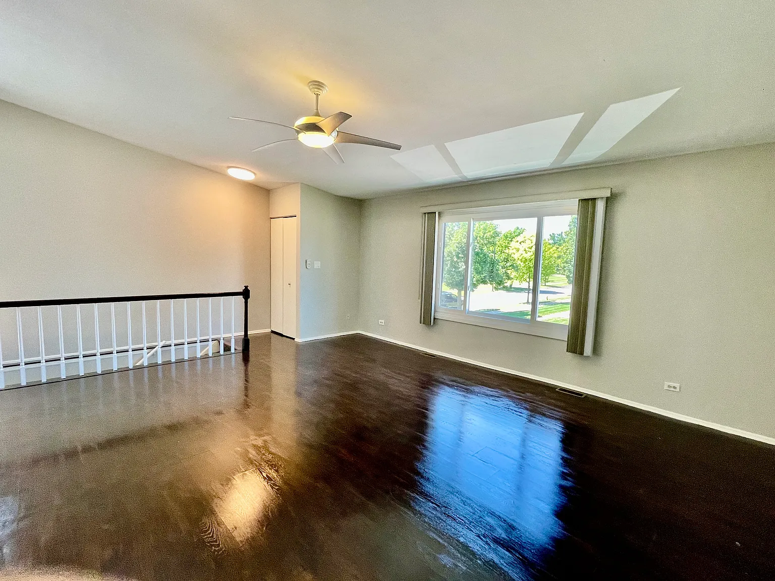 495 Harrison Ct — Photo 4