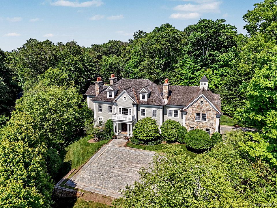 1st image of 12 Gifford Lake Drive