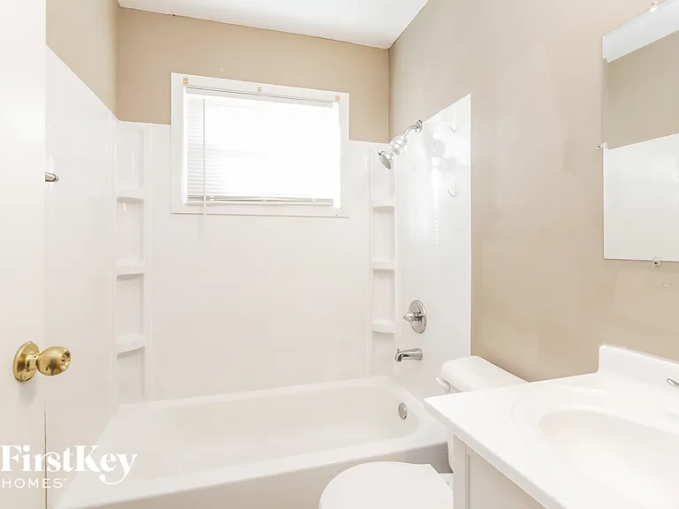 3223 Vincz Dr — Photo 9