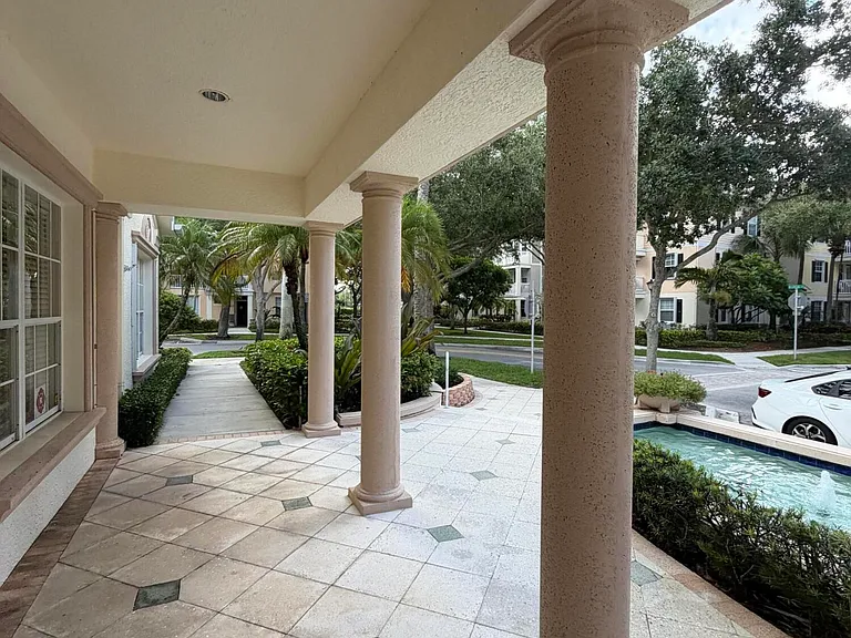 275 Murcia Dr #208 — Photo 91