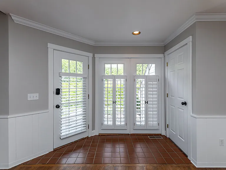 2 Emerson Ct — Photo 7