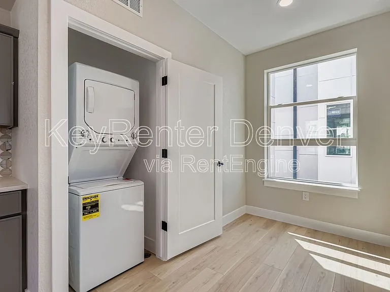 4100 E Warren Ave #4 — Photo 8