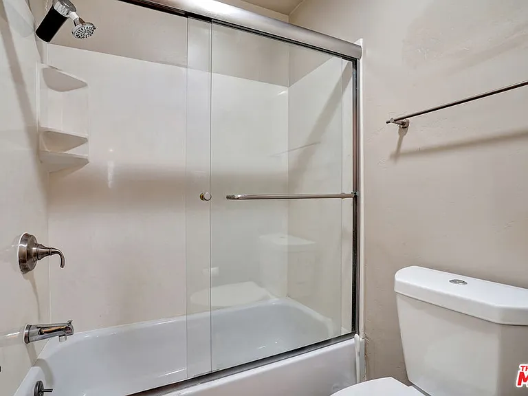 10982 Roebling Ave #309 — Photo 29