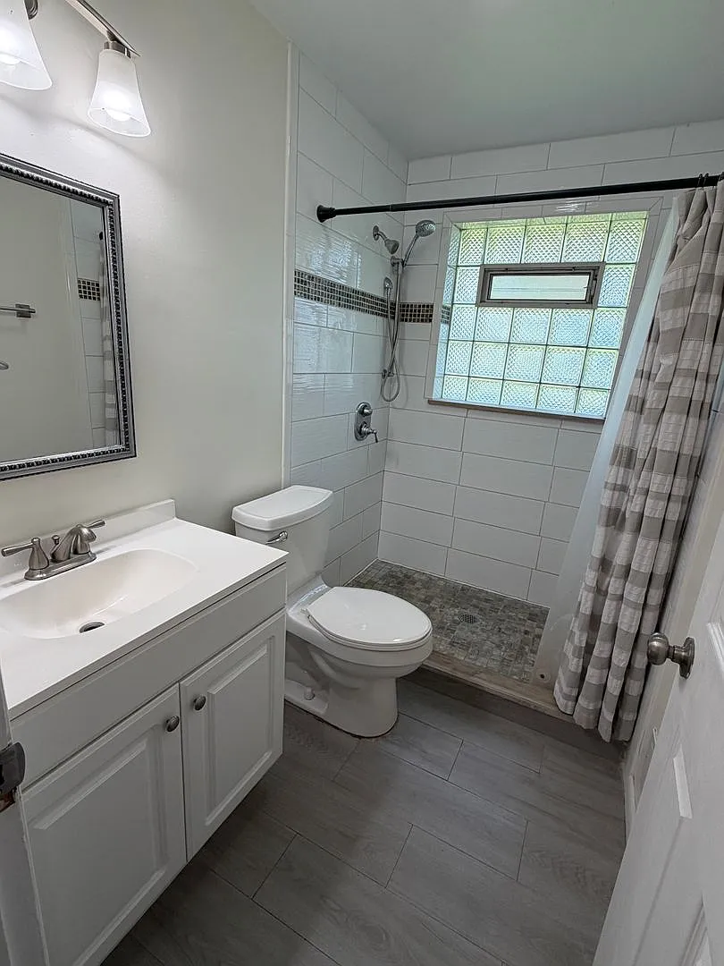 Gorgeous Two Bedroom/Two Full Bath Renovated Home In Kettering w/Full Finished Basement — Photo 2