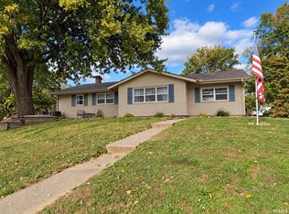 5215 Mohawk Dr, Kokomo, IN 46902
