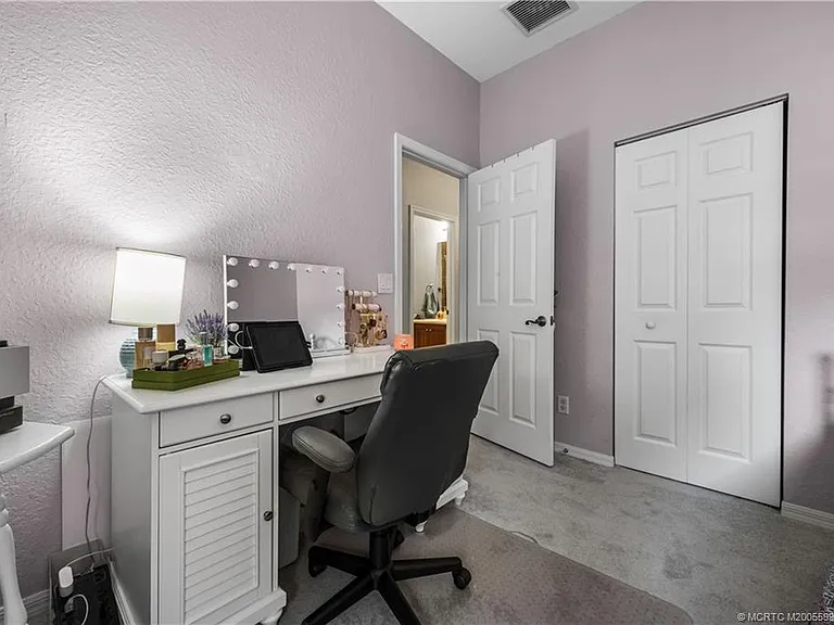 1560 SE Wilshire Pl #102 — Photo 13
