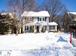 77 Valley Rd, Glen Rock, NJ 07452