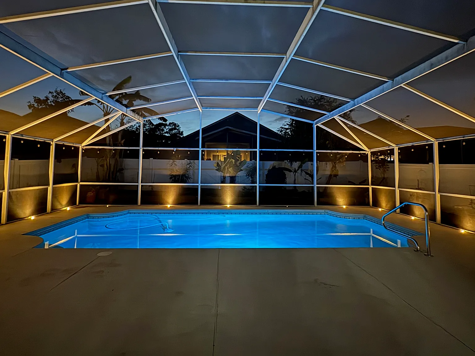 4 bed, 2014 sqft, $3,350 — Photo 1