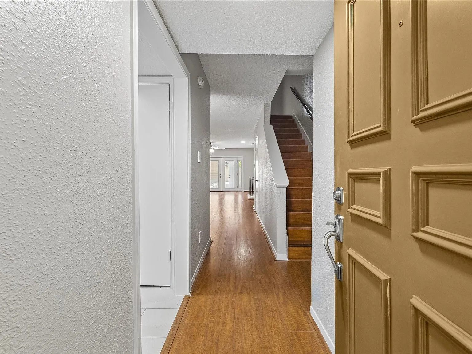 2 bed, 2.5 bath, 1508 sqft, $2,500 — Photo 3