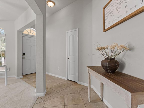 4th image of 524 Longhorn Cavern Rd