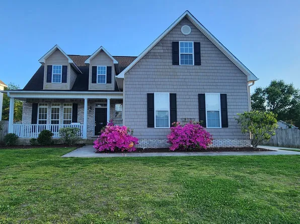 302 Savannah Dr, Jacksonville, NC 28546