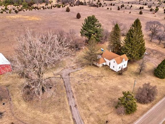 2nd image of 2695 Tin Bill Rd