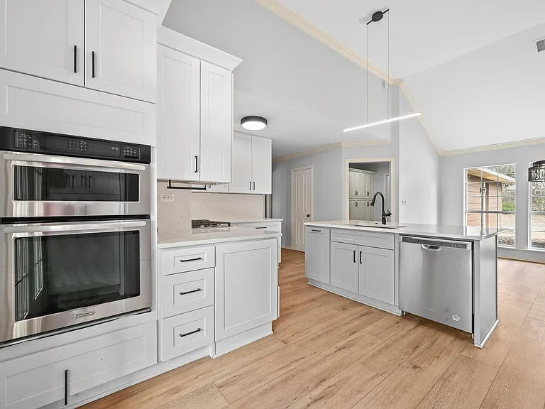 140 Barton Ranch Cir — Photo 15