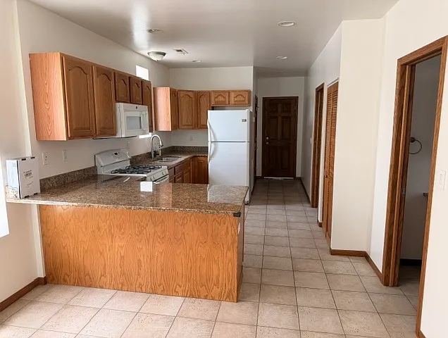 3116 S Union Ave #3
