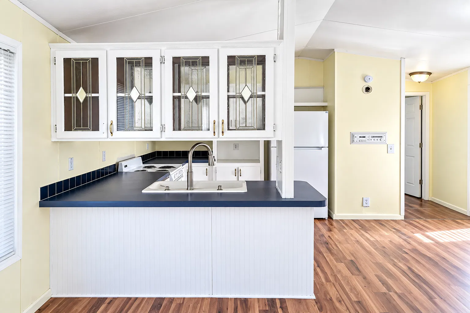 3 bed, 1216 sqft, $1,095 — Photo 3