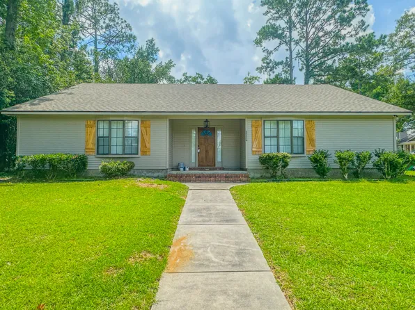 2224 S Sherwood Dr, Valdosta, GA 31602
