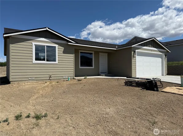 2339 Noah Street SE, East Wenatchee, WA 98802