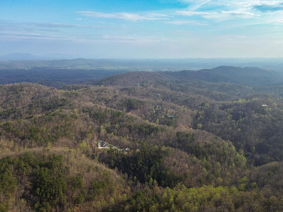 1st image of N Cunningham Rd