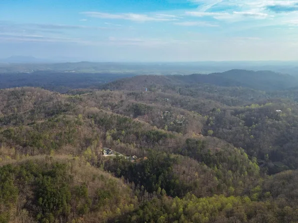 N Cunningham Rd, Seymour, TN 37865