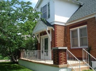 1346 S Kimbrough Ave, Springfield, MO 65807