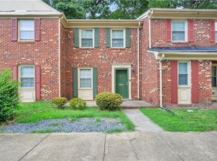 14553 Old Courthouse Way Unit B, Newport News, VA 23608