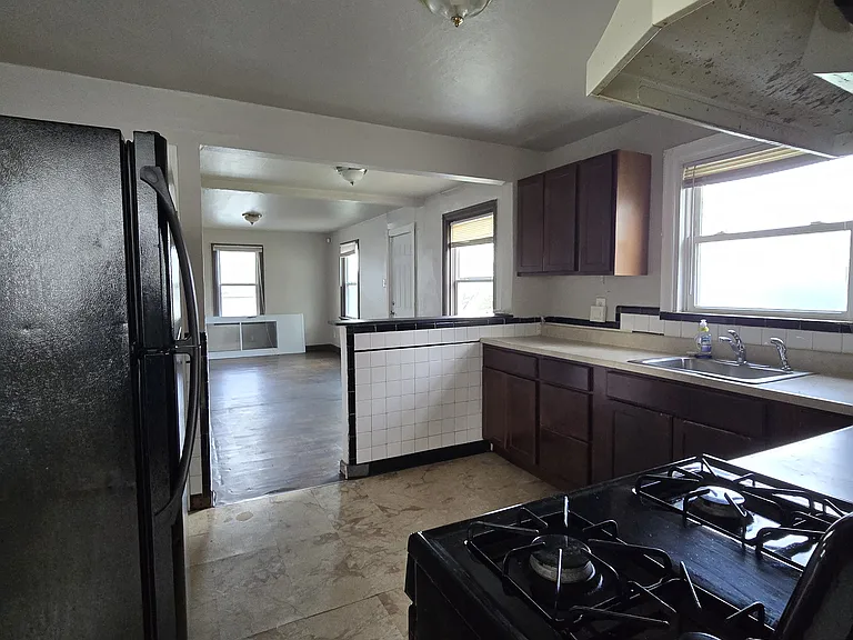 5709 Beldon Dr — Photo 5