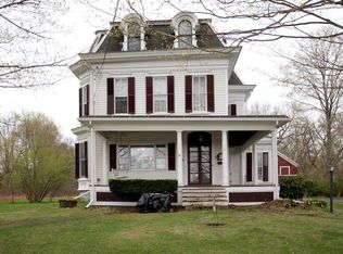 71 Park St, Whitney Point, NY 13862