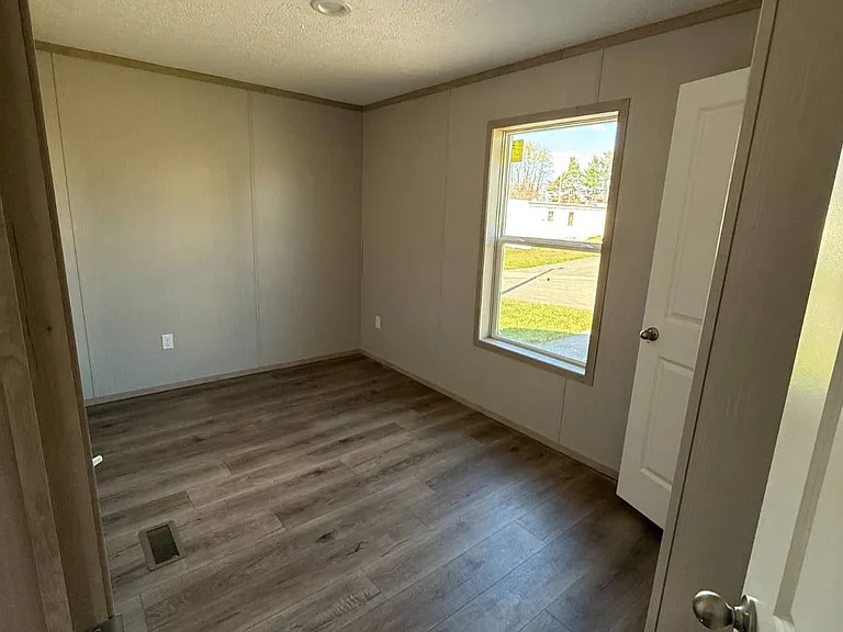 177 E Arlington Dr — Photo 3