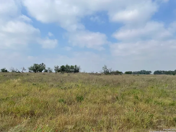 TRACT #16 12.17 County Road 777 LOT 16, Devine, TX 78016