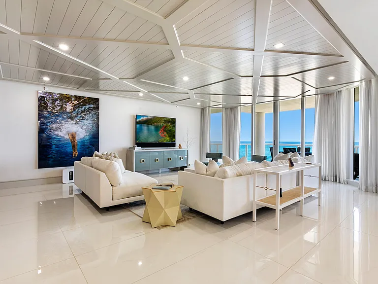 2700 N Ocean Dr #501A — Photo 16