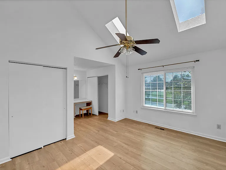 719 Brisa Ct — Photo 15