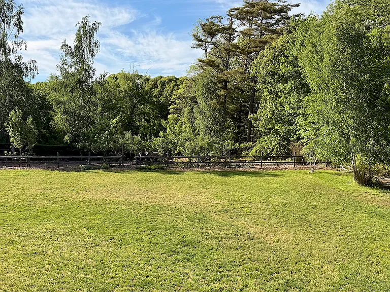 1 Shorewood Rd — Photo 24