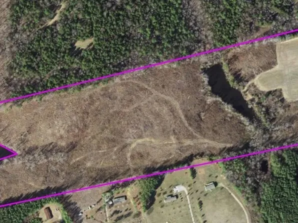 2115 Cherry Hill Church Rd, Buffalo Junction, VA 24529