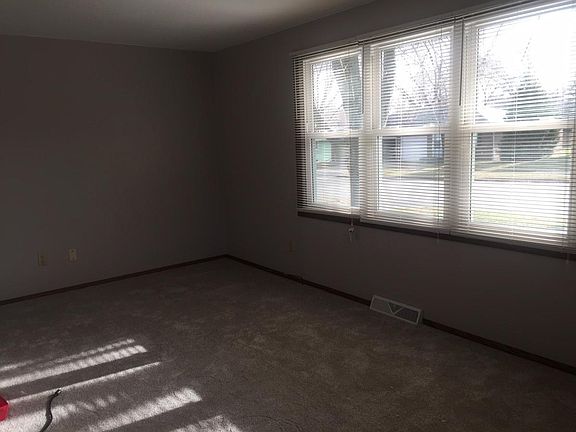 Living room View 1