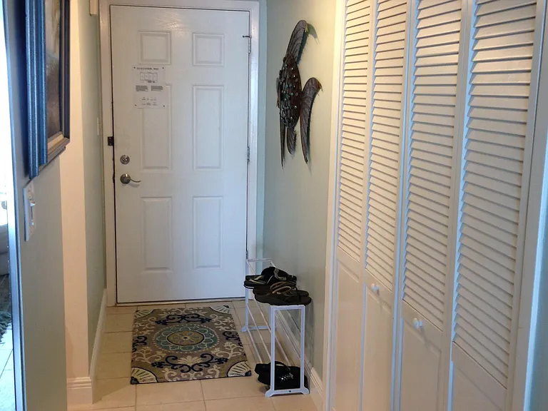 5 Sunflower St #10 — Photo 3