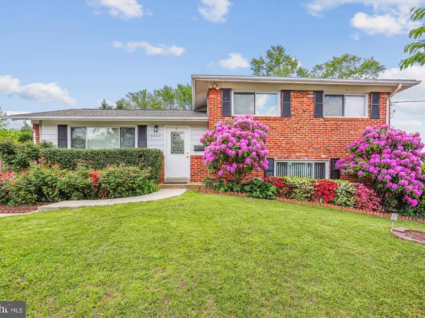 5004 McCall St, Rockville, MD 20853