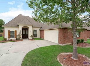 2333 Creek Hollow Ave, Zachary, LA 70791