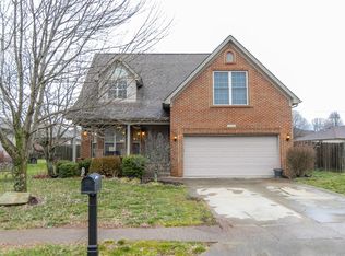 704 Harlan Dr, Nicholasville, KY