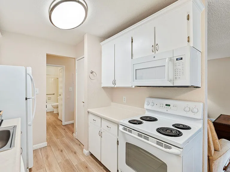 400 S Saliman Rd #47 — Photo 9